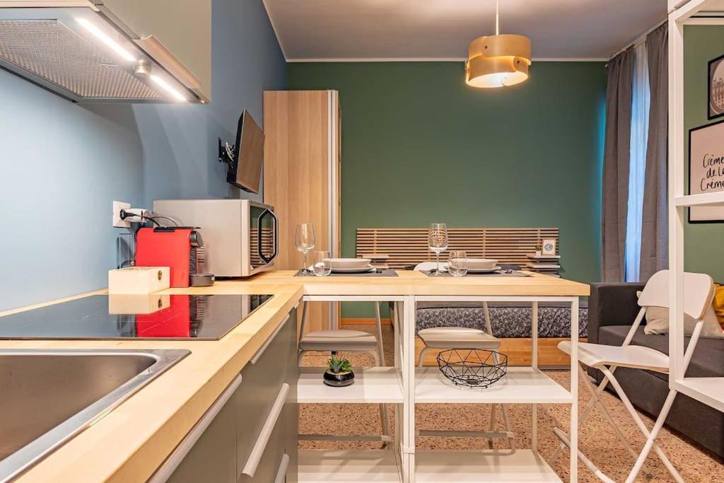 Guest Planet - Cozy Housing Porta Romana M3 — Photos 1